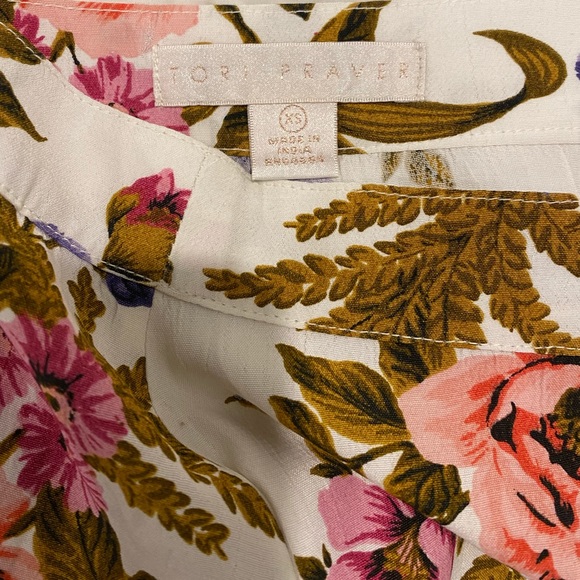 Tori Praver Kayla Floral Cover Up Skirt - Picture 7 of 7